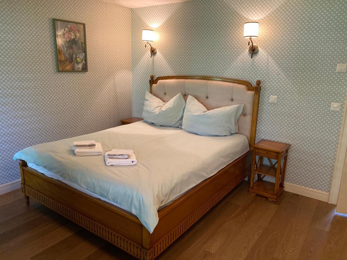 An Apartment In A Modern Swiss Chalet Iseltwald ภายนอก รูปภาพ
