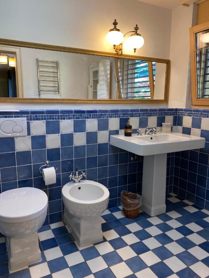An Apartment In A Modern Swiss Chalet Iseltwald ภายนอก รูปภาพ